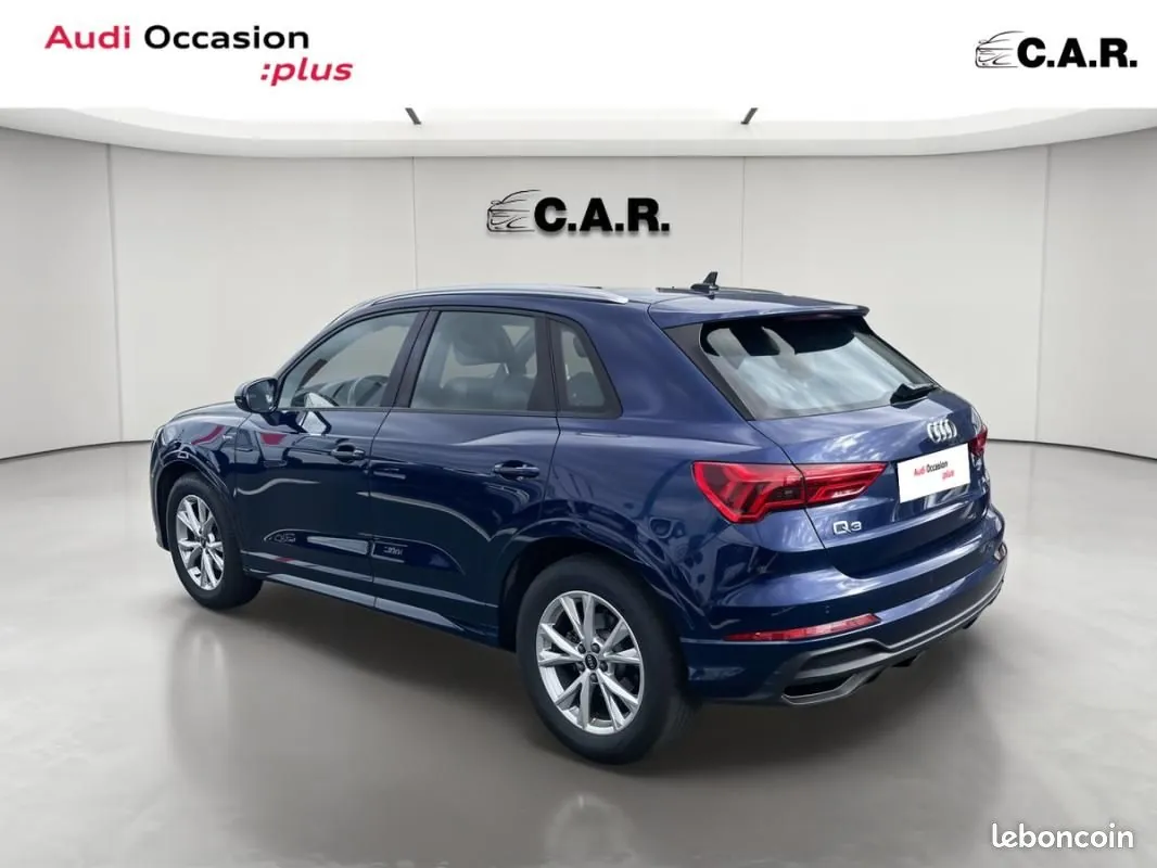 Audi Q3 2023 photo 3