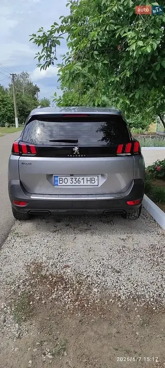 Peugeot 5008