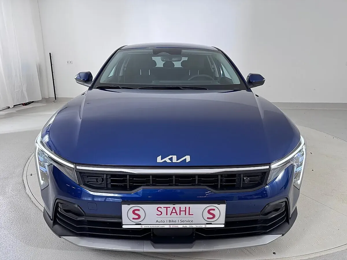 Kia K4