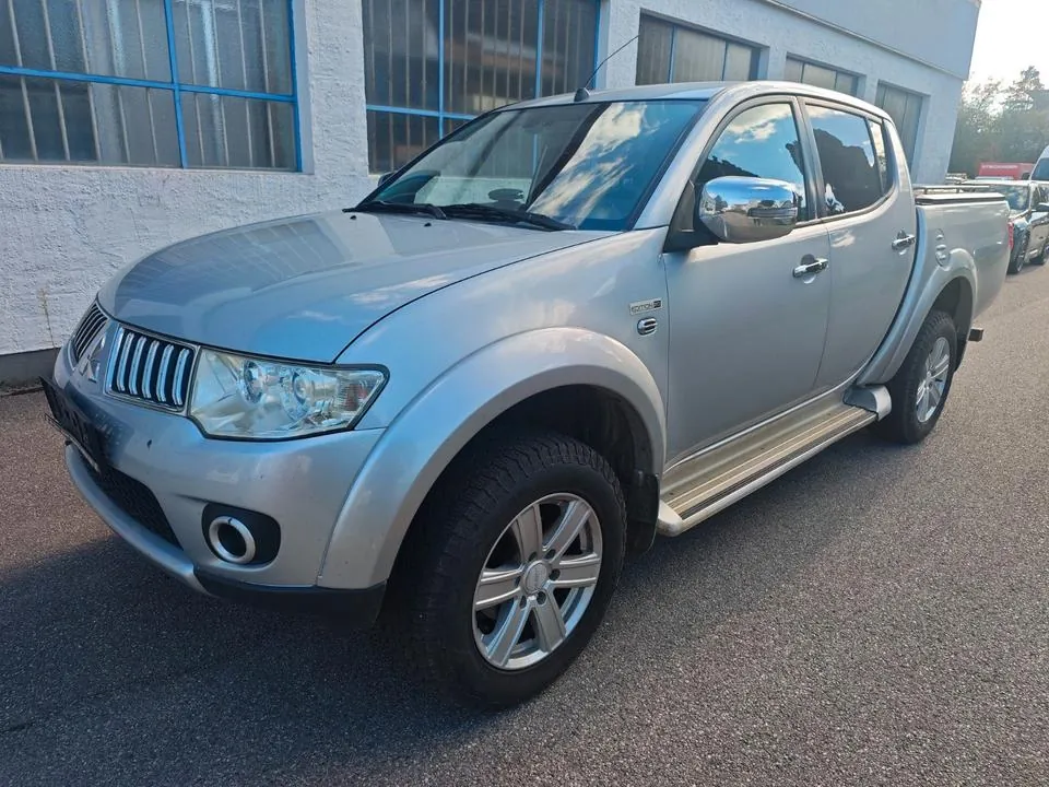 Mitsubishi L200