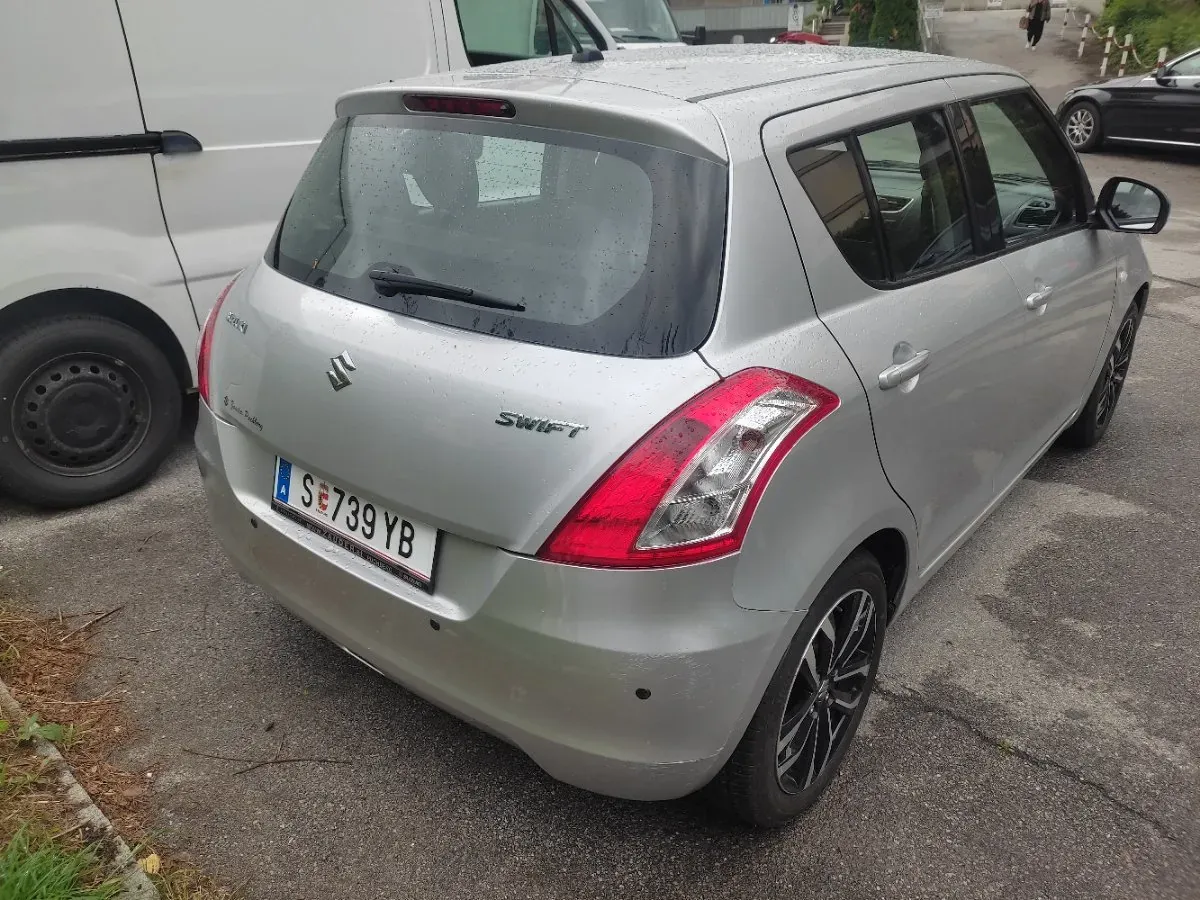 Suzuki Swift 2015 photo 3
