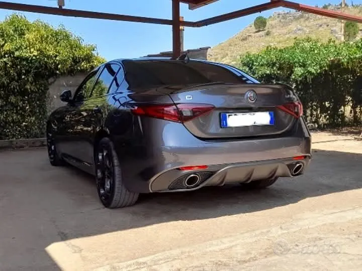 Alfa Romeo Giulia 2018 photo 4