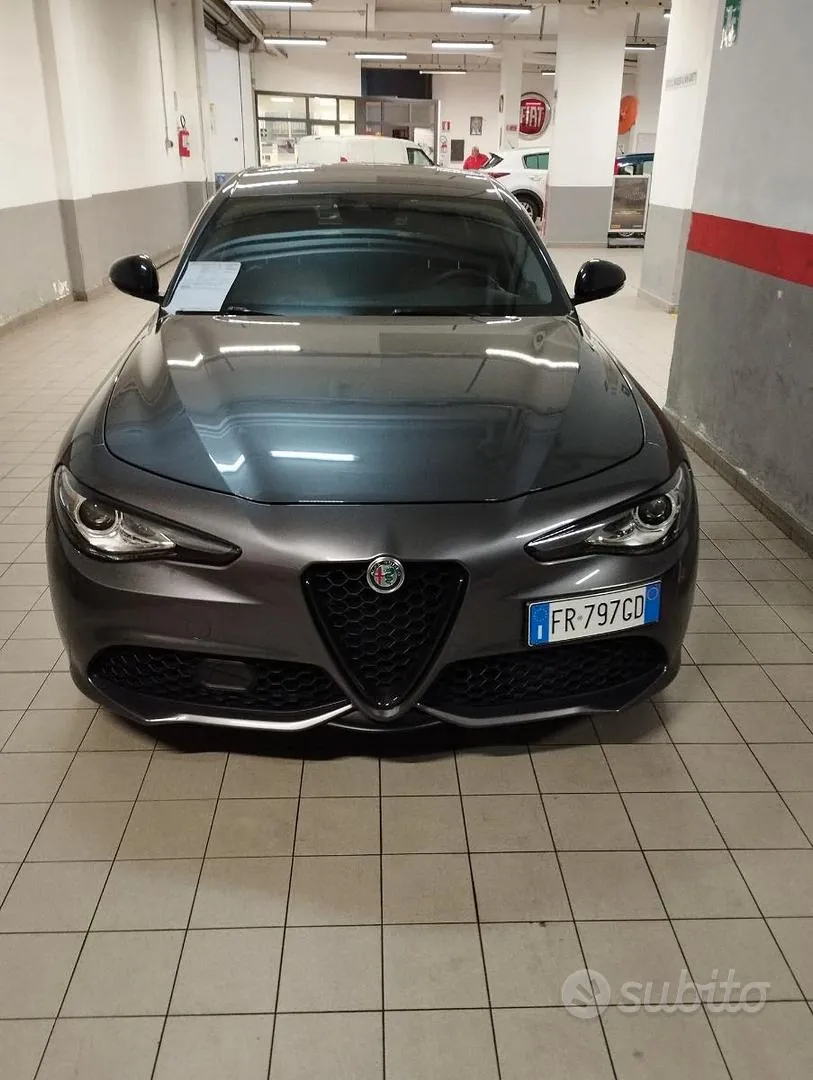 Alfa Romeo Giulia 2018 photo 3