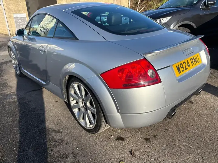 Audi Tt 2000 photo 3
