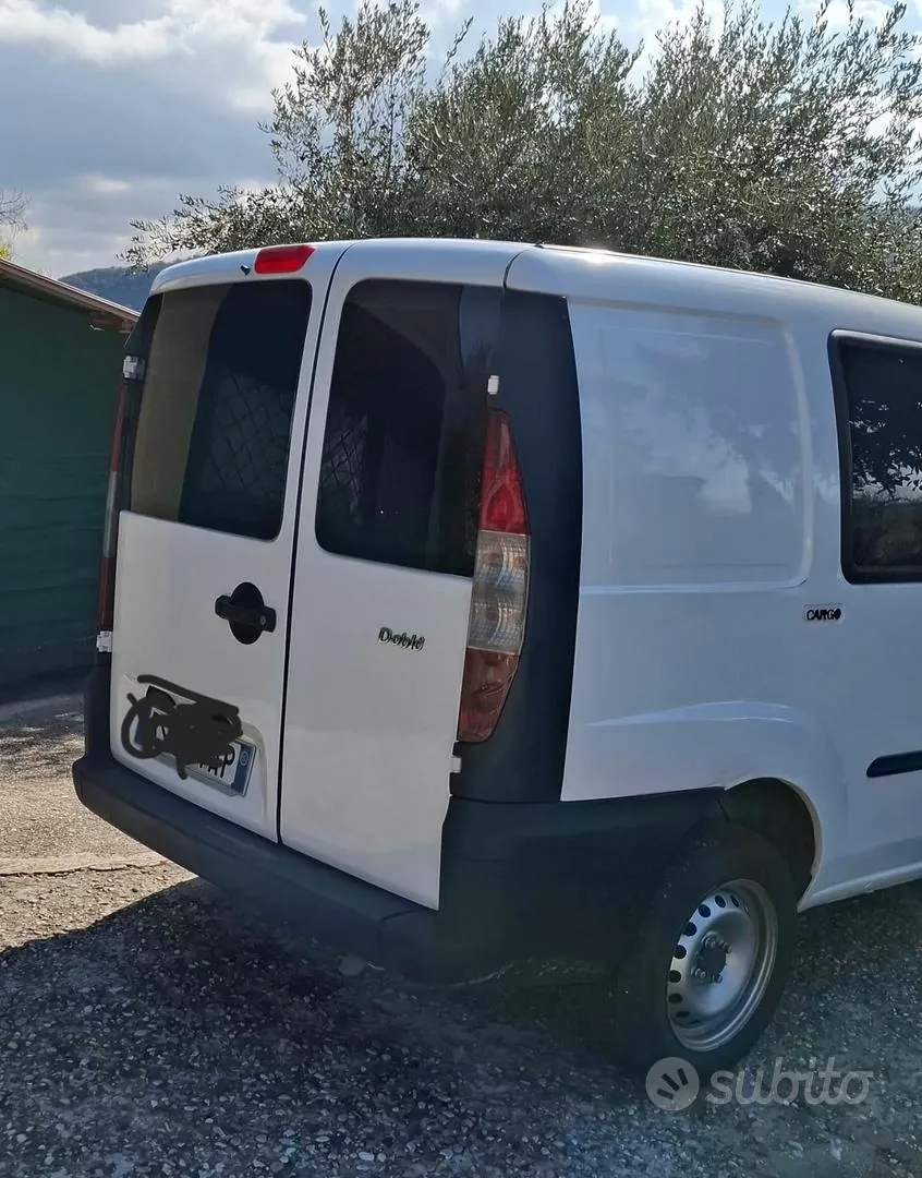 Fiat Doblò 2001 photo 2