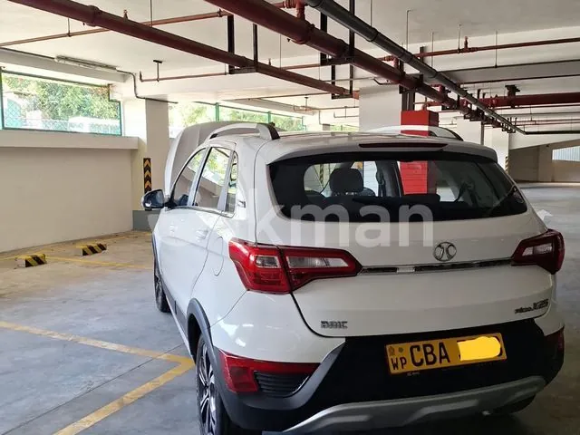 BAIC Other Model 2018 photo 4