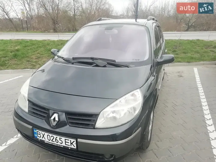 Renault Scenic 2004 photo 2