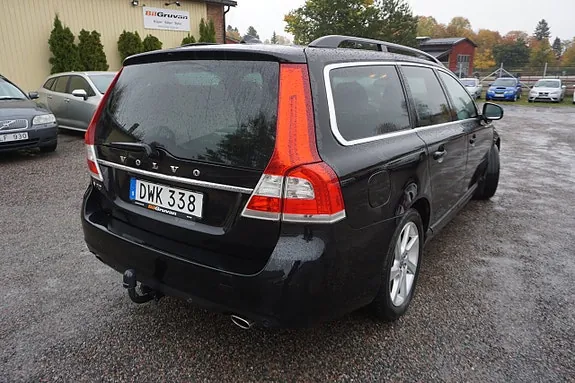 Volvo V70 2015 photo 3