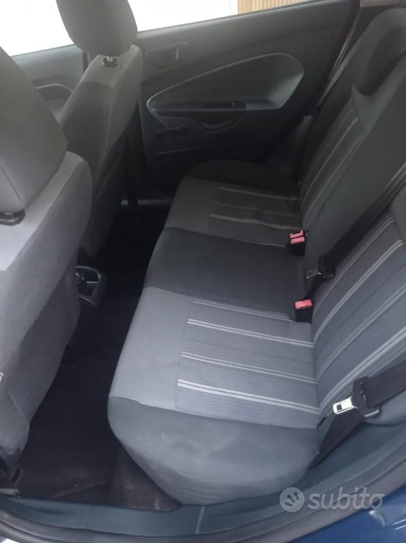 Ford Fiesta 2009 photo 4