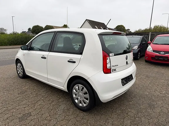 Skoda Citigo 2015 photo 4