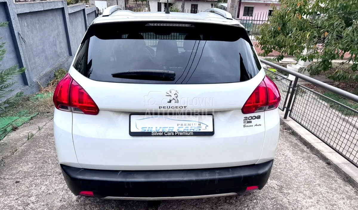 Peugeot 2008 2014 photo 4