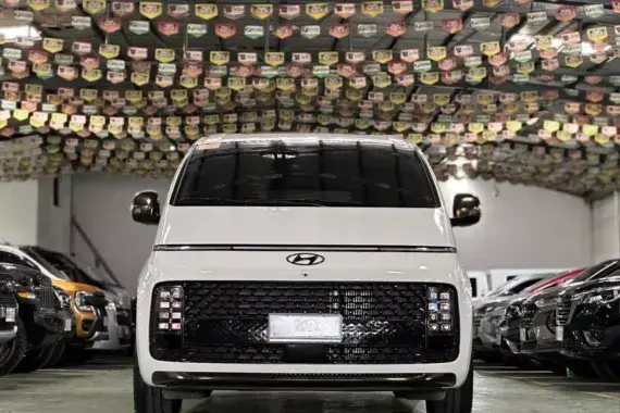 Hyundai Staria 2023 photo 4