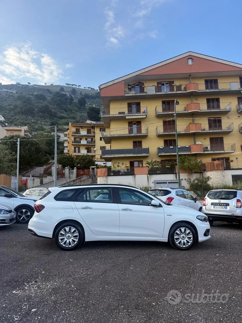 Fiat Tipo 2019 photo 2