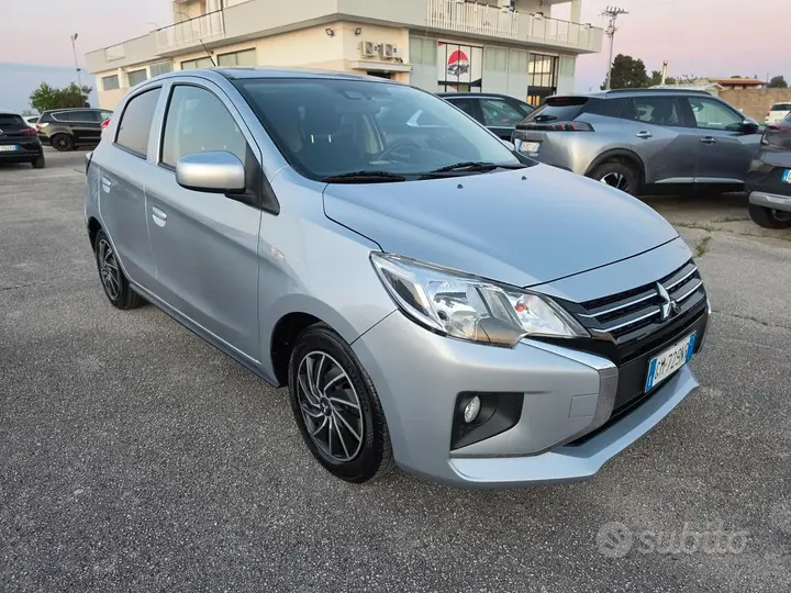 Mitsubishi Space Star 2022 photo 2