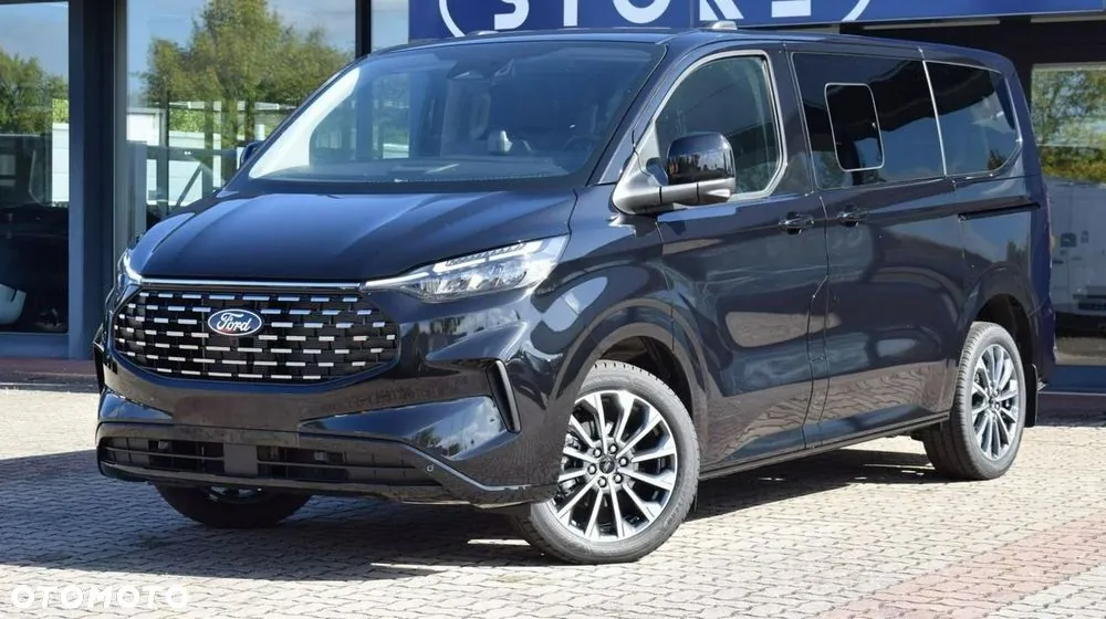 Ford Tourneo Custom 2026 photo 2