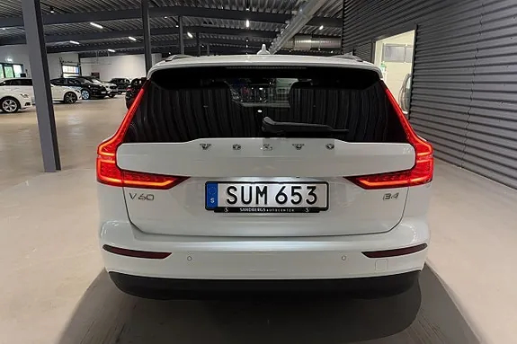Volvo V60 2023 photo 5