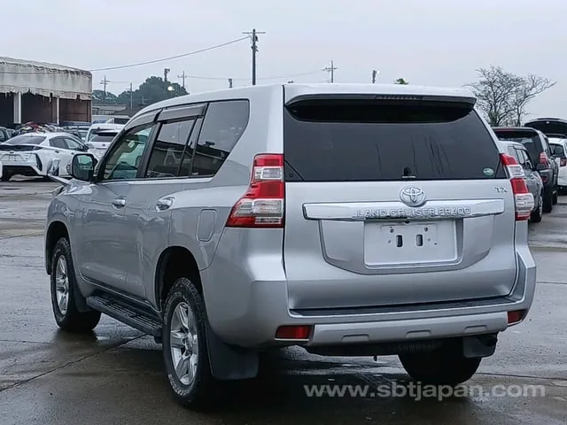 Toyota Land Cruiser Prado 2015 photo 5