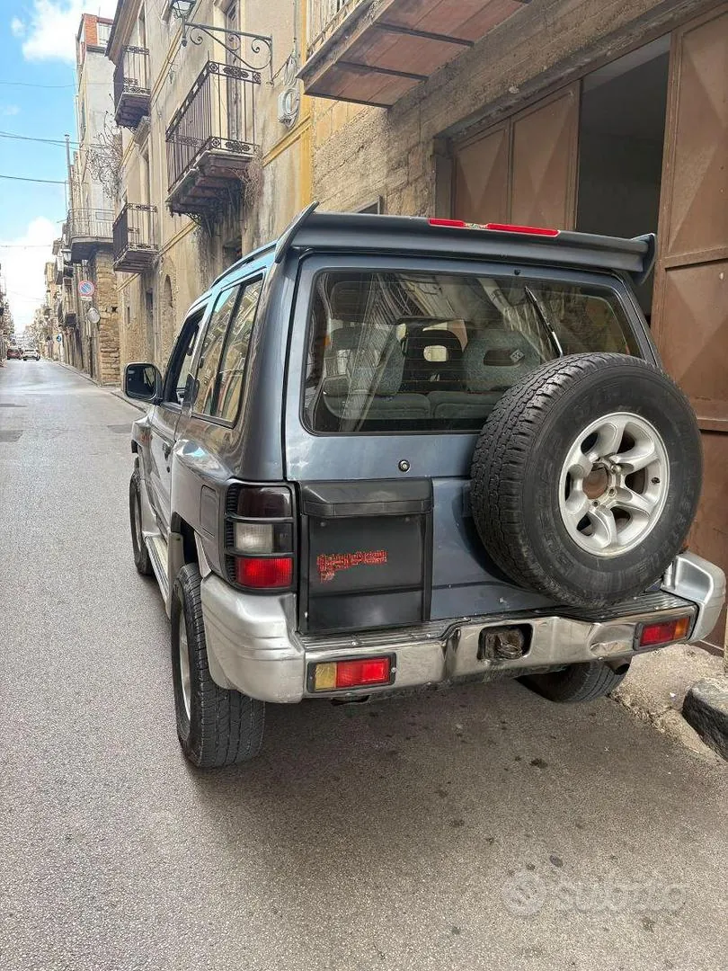 Mitsubishi Pajero