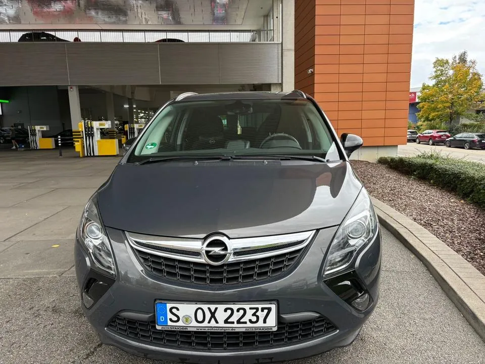 Opel Zafira Tourer