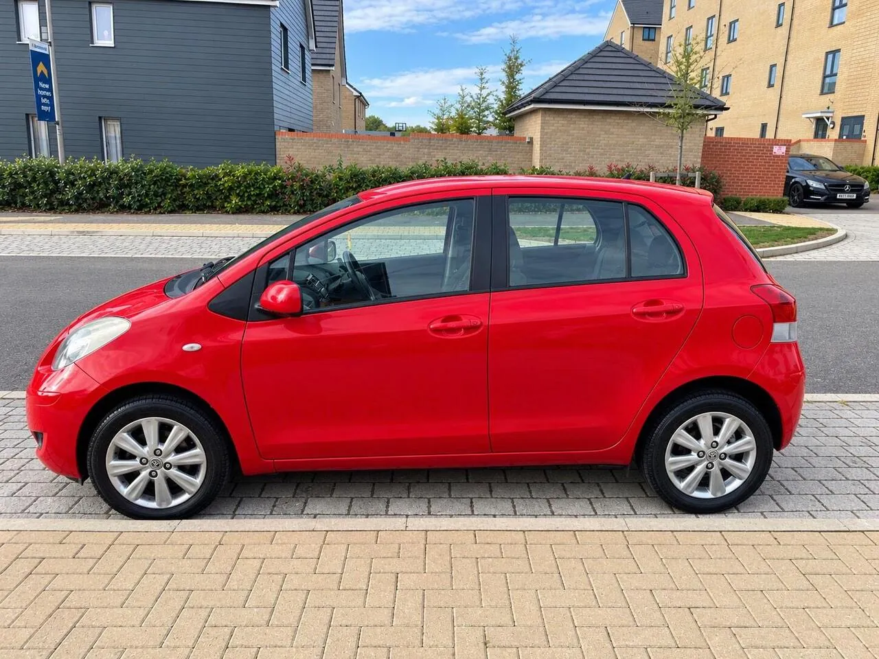 Toyota Yaris 2009 photo 3