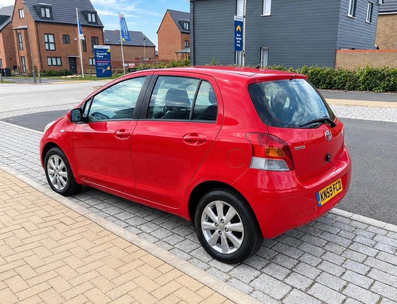Toyota Yaris 2009 photo 4