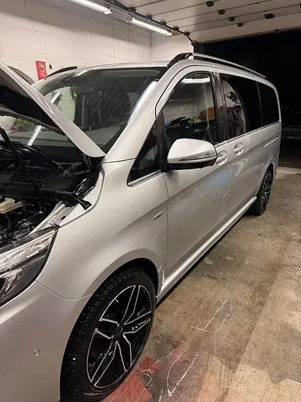 Mercedes-Benz V 250 D