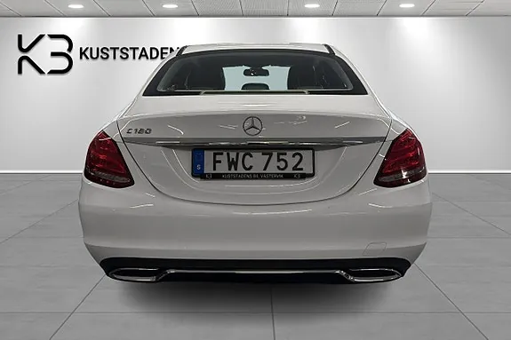 Mercedes-Benz C180 2015 photo 4
