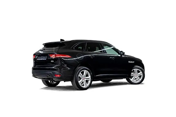 Jaguar F-Pace 2018 photo 2