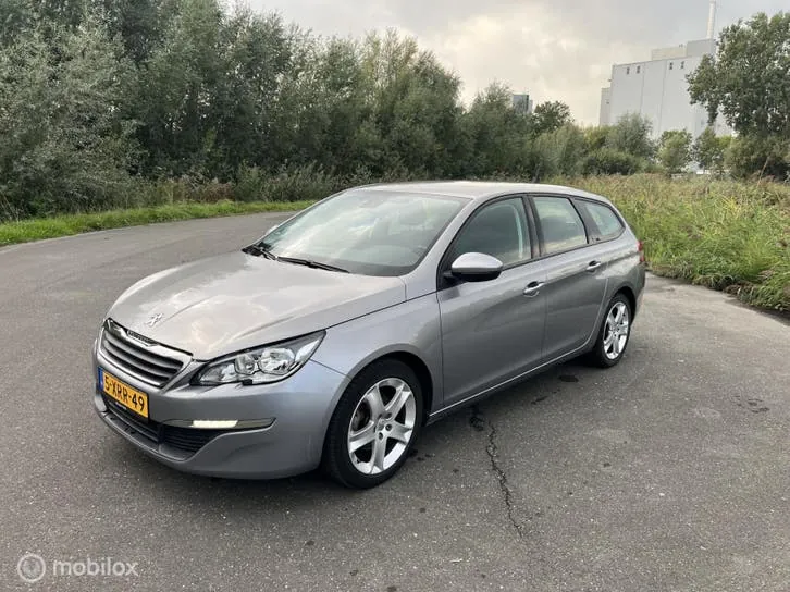Peugeot 308 2014 photo 2