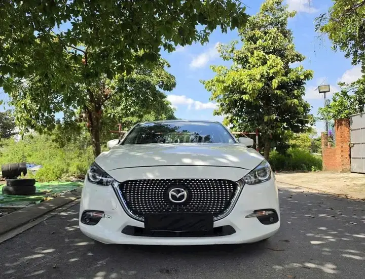 Mazda 3 2018 photo 5