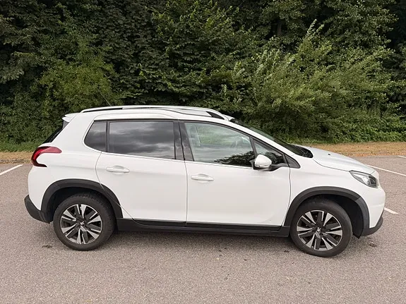 Peugeot 2008 2016 photo 4