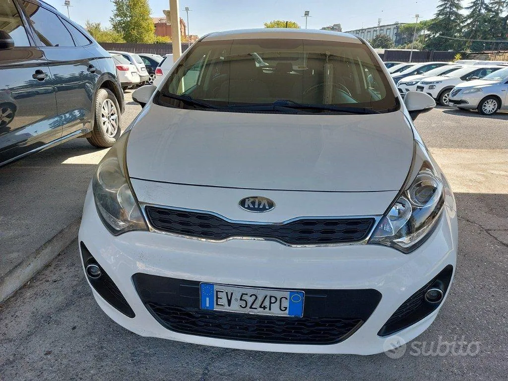 Kia Rio 2014 photo 2
