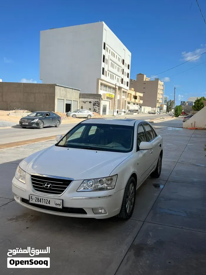 Hyundai Sonata 2009 photo 2