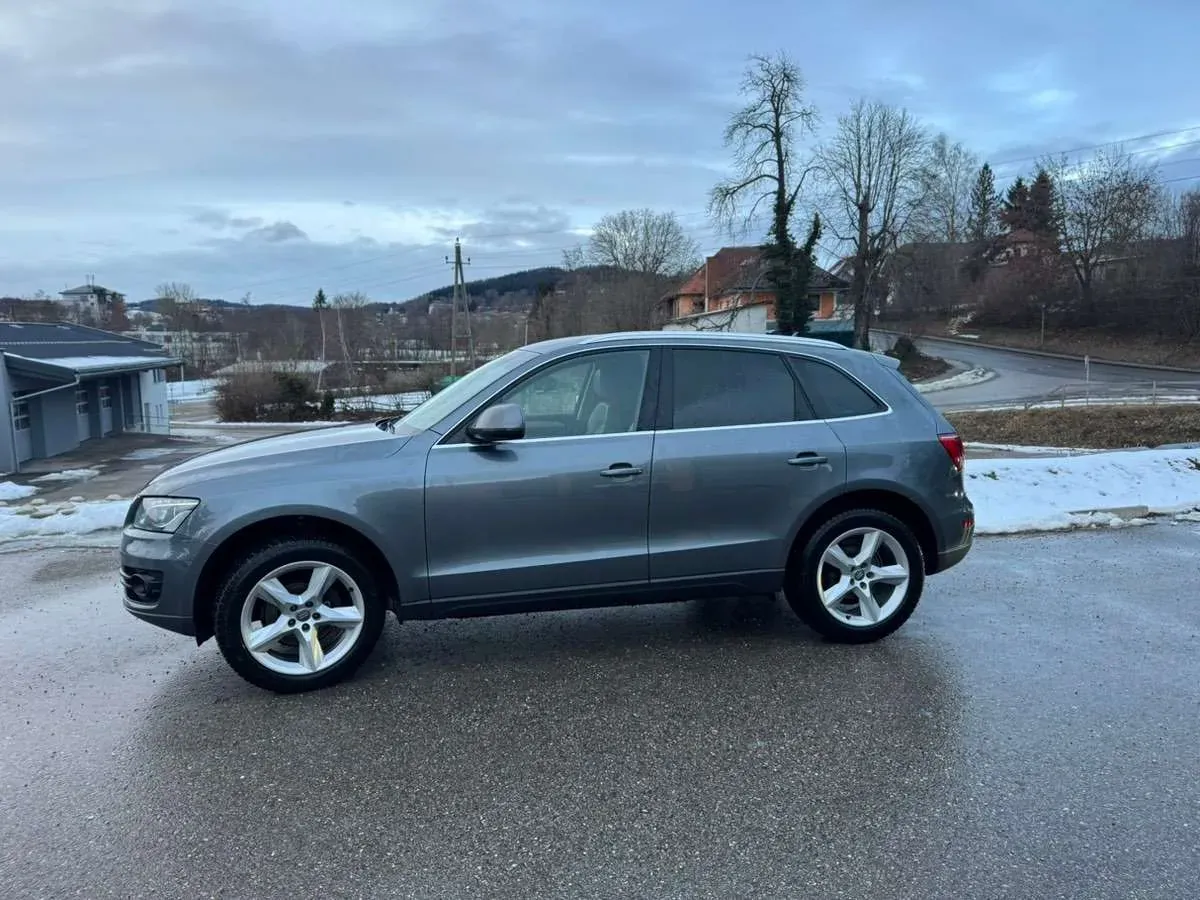 Audi Q5 2012 photo 2