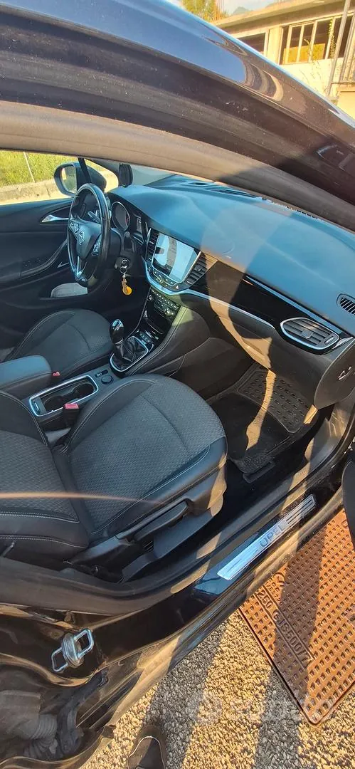 Opel Astra 2016 photo 3