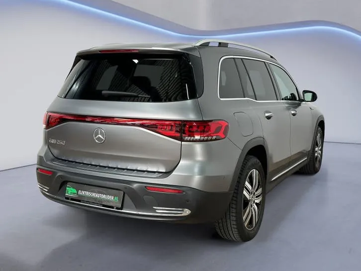 Mercedes-Benz Eqb 2022 photo 2