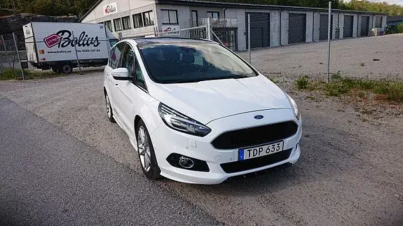 Ford S-Max 2017 photo 2