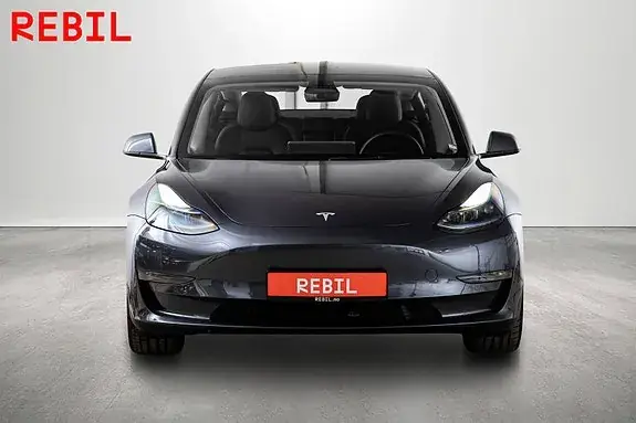 Tesla Model 3 2022 photo 3