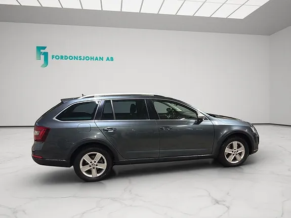 Skoda Octavia 2018 photo 5