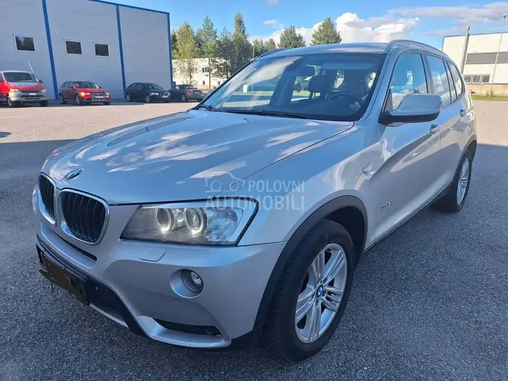 BMW X3 2011 photo 2