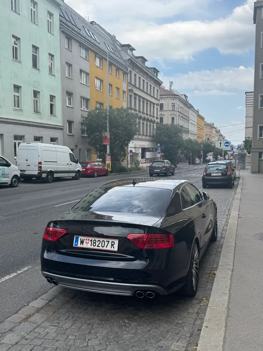 Audi A5 2008 photo 3