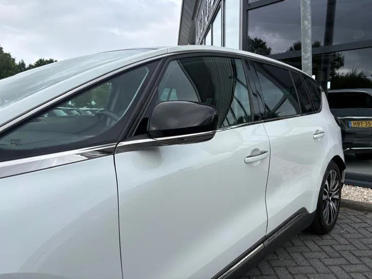 Renault Espace 2016 photo 3