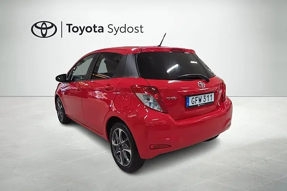 Toyota Yaris 2014 photo 4