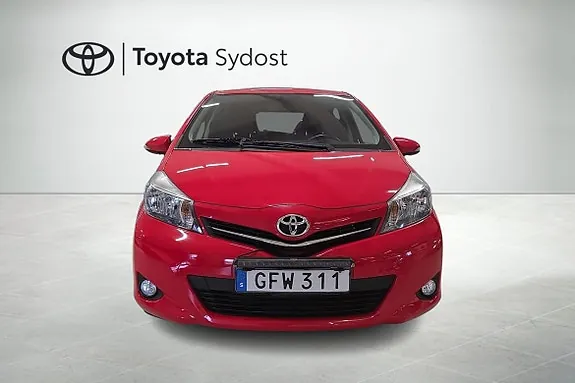 Toyota Yaris 2014 photo 2