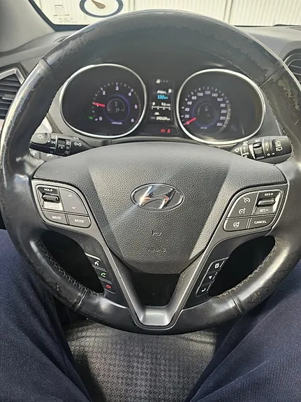 Hyundai Grand Santa Fe 2014 photo 3