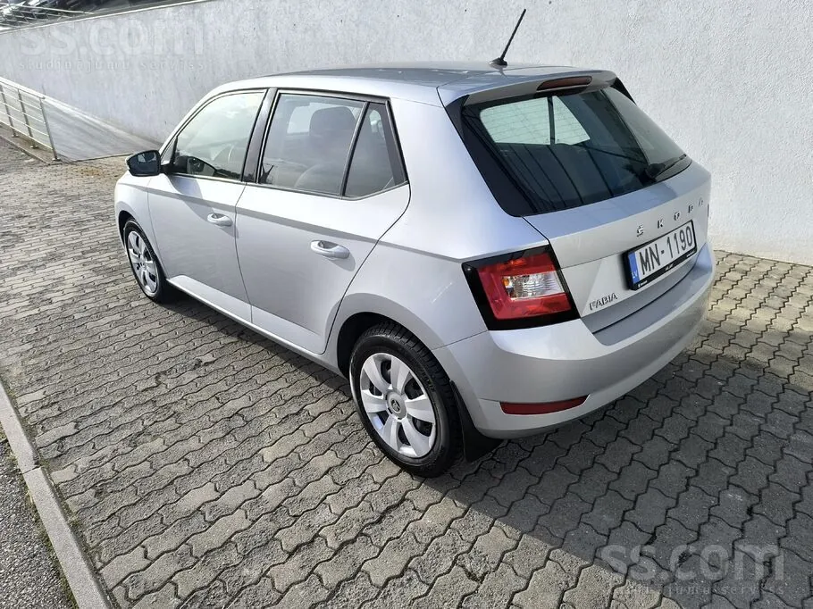 Skoda Fabia 2020 photo 2