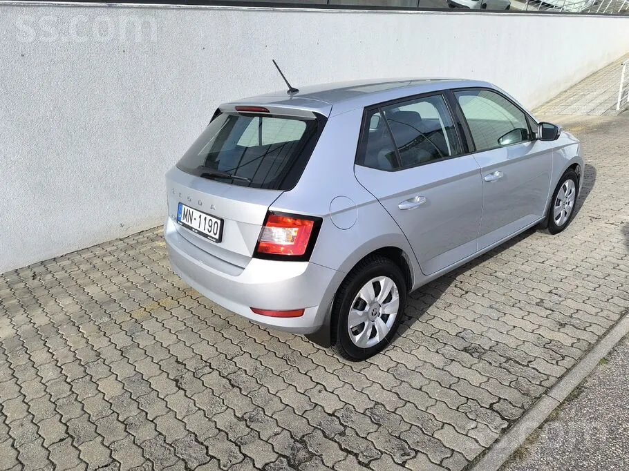 Skoda Fabia 2020 photo 3