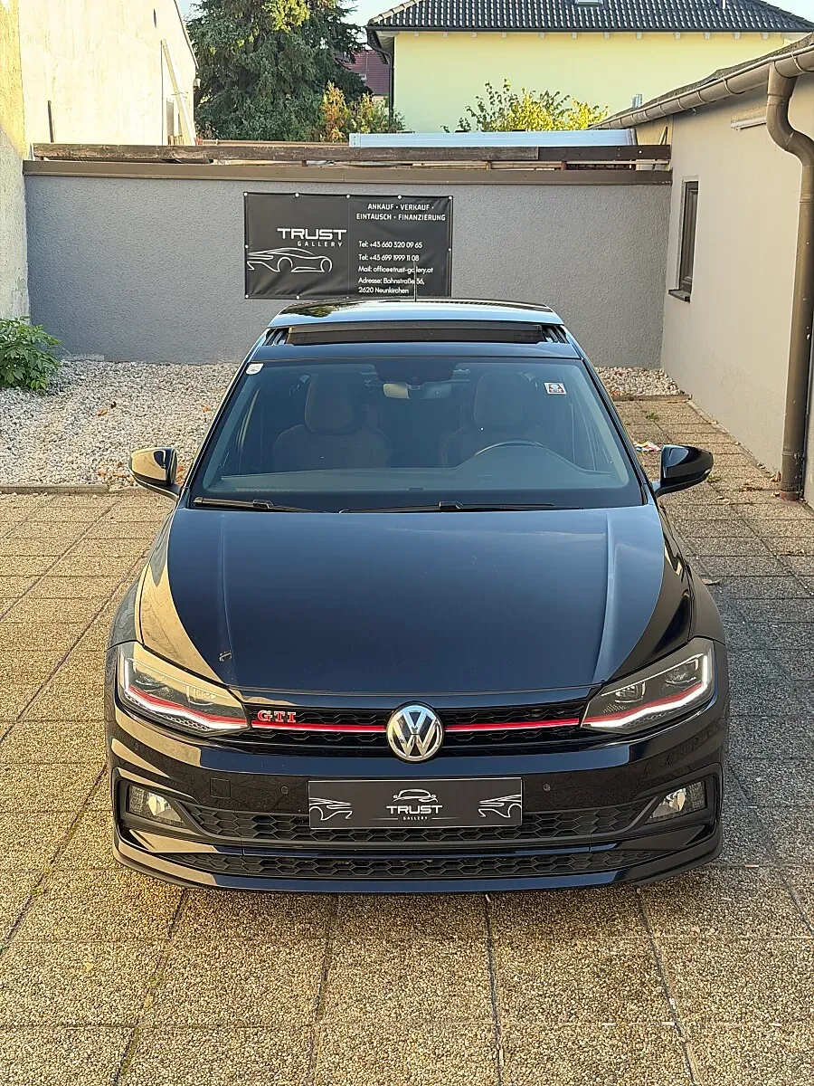 Volkswagen Polo 2018 photo 2