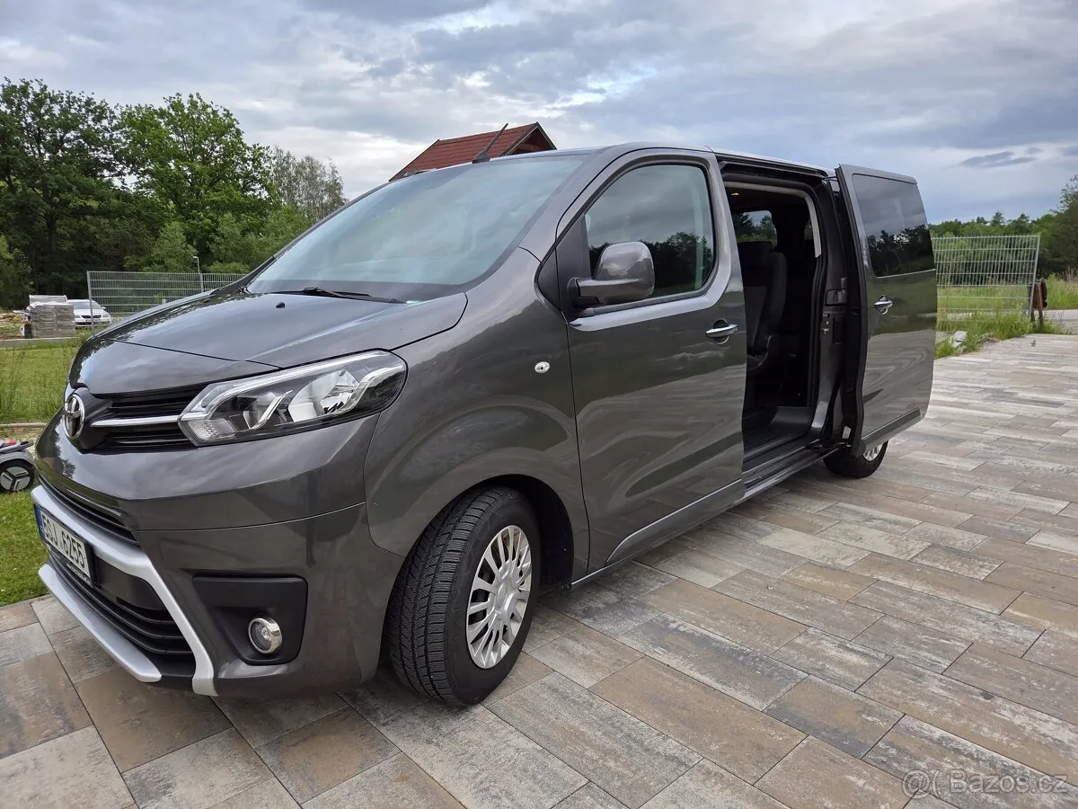 Toyota Proace Verso 2021 photo 2