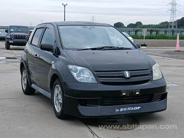 Toyota Ist